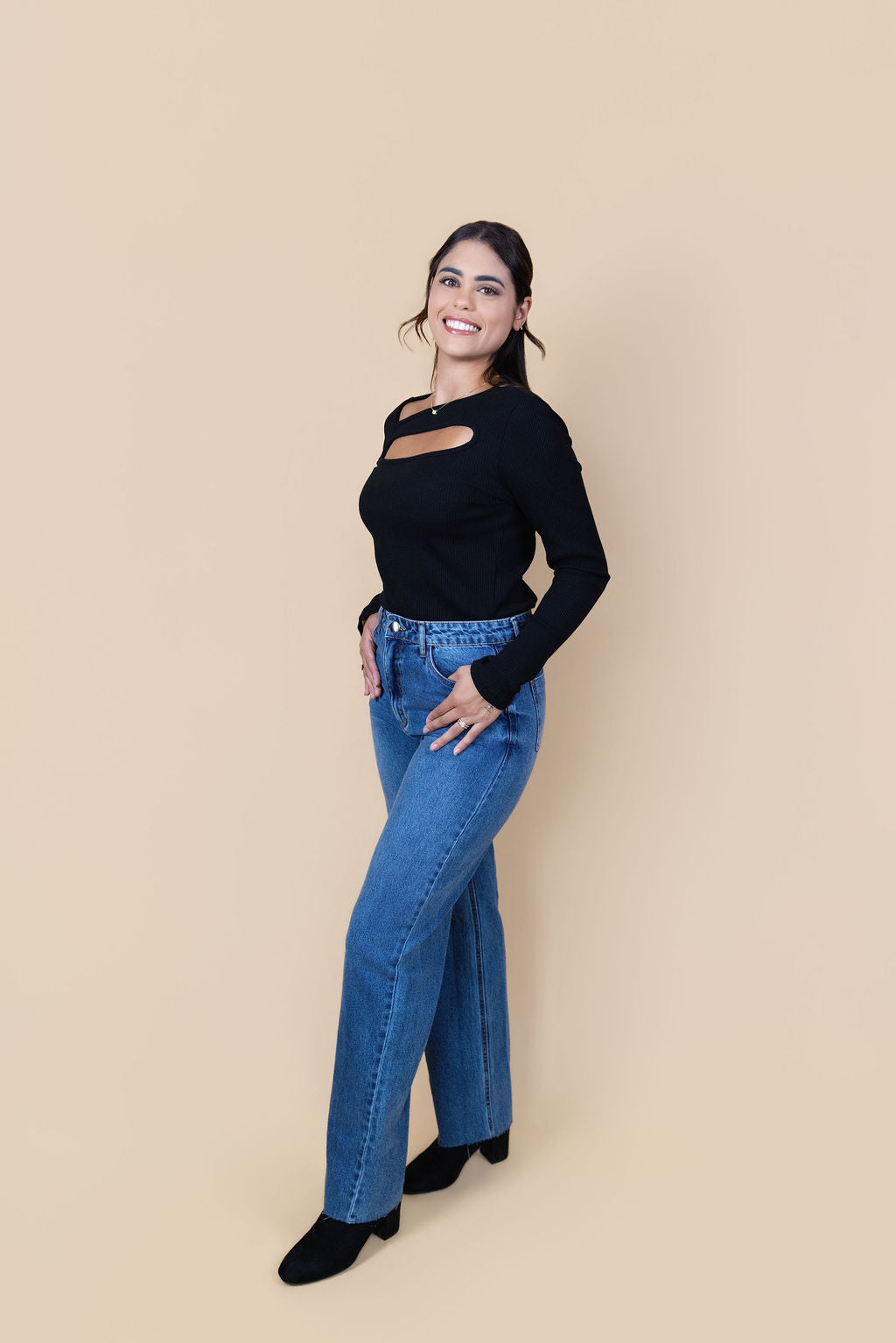 Luna Cut-Out Ribbed Top — Forum