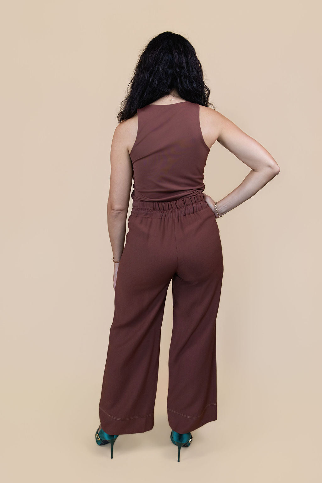 Sculpted Essential Top