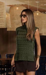 Textured Knit Vest