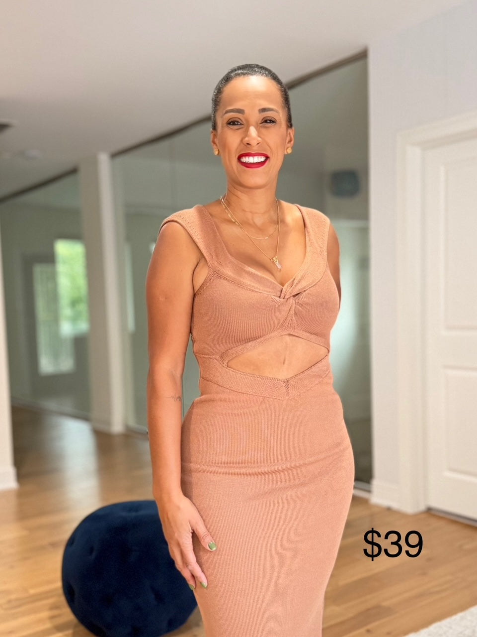 Cut-Out Bodycon Midi Dress One Size / Pink Cut-Out Bodycon Midi Dress One Size / Pink