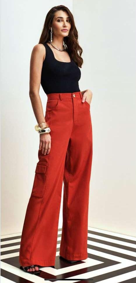 Cargo-Inspired Wide-Leg Pants