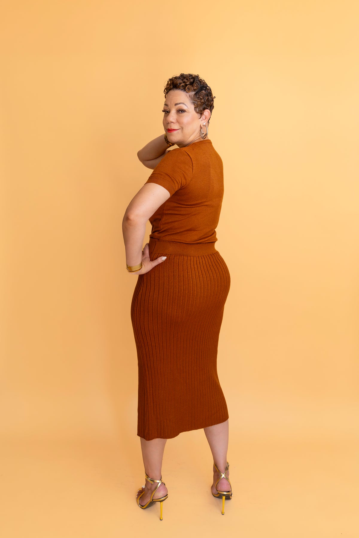 Tani Sculpted Ribbed Midi Skirt