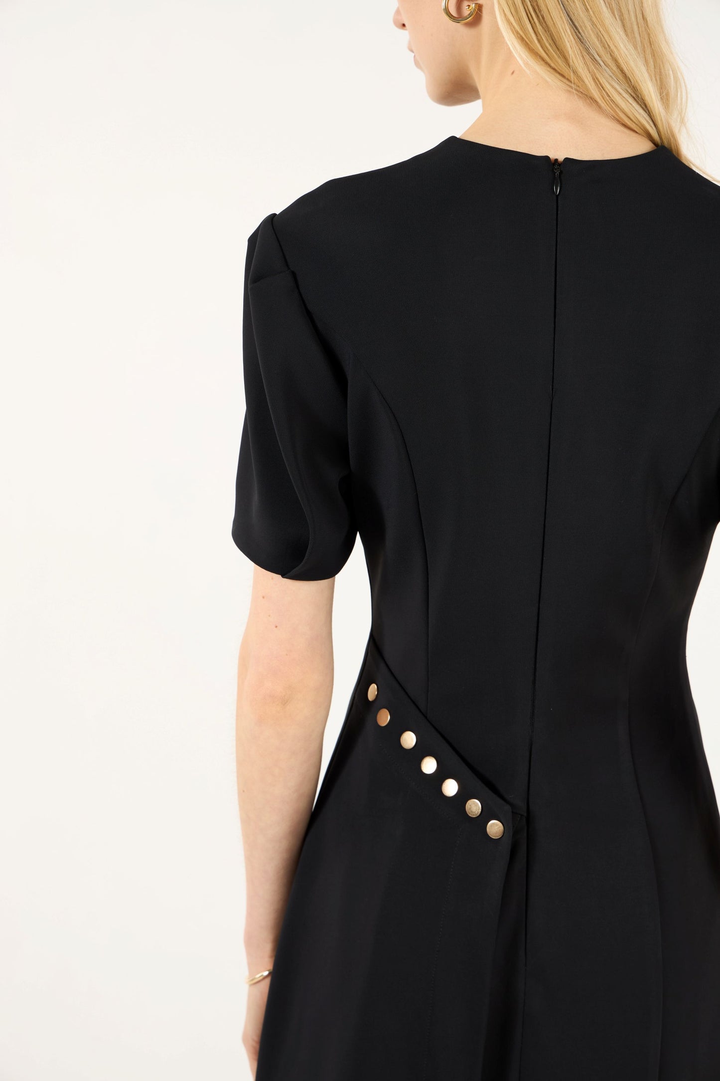 Verona Classic Sculpt Dress