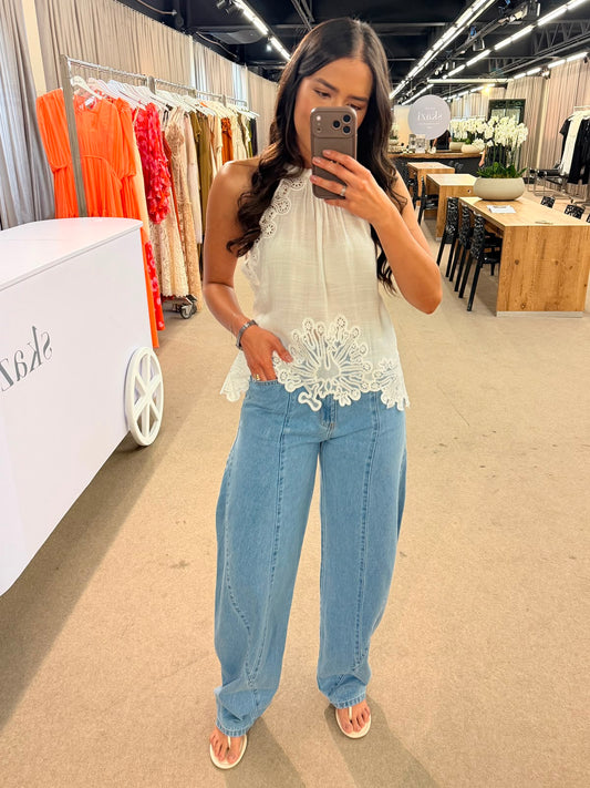 Elena Barrel-Leg Jeans